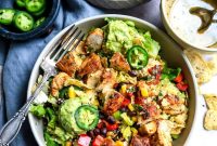 Santa Fe Salad Recipe: Southwest Chicken & Avocado Bowl