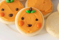 Halloween Pumpkin Cookie Recipe: Soft Spiced Jack-O’-Lantern Treats