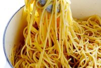 Spaghetti for Garlic Lovers: Flavor-Packed Aglio e Olio Recipe