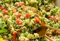 Fresh Tabbouleh Salad Recipe with Parsley, Mint & Lemon