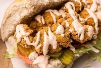 Crispy Oyster Po’Boy Sandwich Recipe for Classic New Orleans Flavor