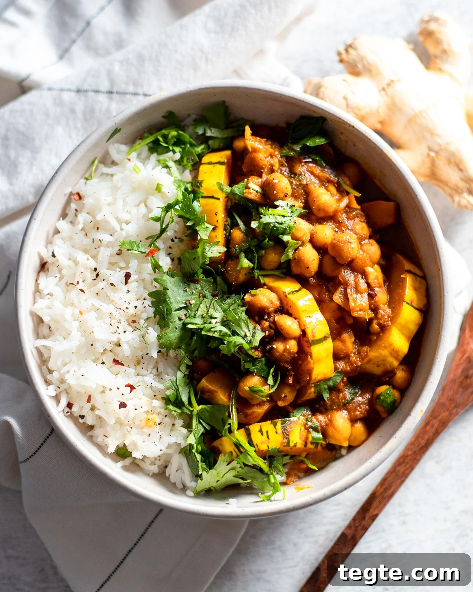 26 Cozy Vegan Dinners to Warm Your Winter Nights 22 Delicata Squash and Chickpea Masala