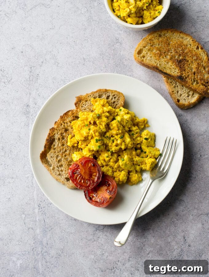 Vegan Scrambled Eggs Recipe: Fluffy Plant-Based Tofu Scramble 4 Vegan Breakfast Eggs