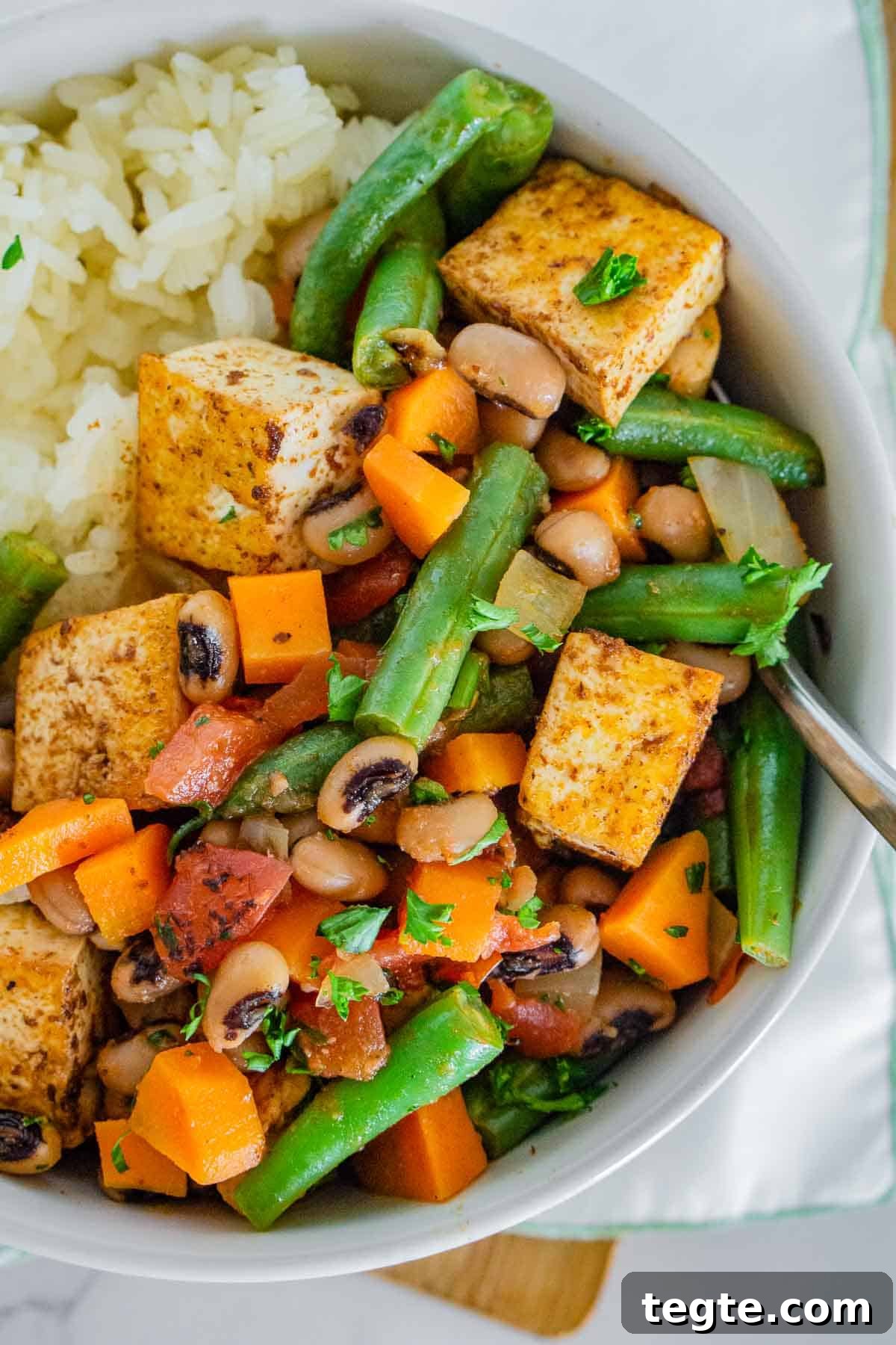 21 High-Protein, High-Fiber Meal Prep Ideas for the Week 18 Blackened Tofu Black Eyed Pea Bowls
