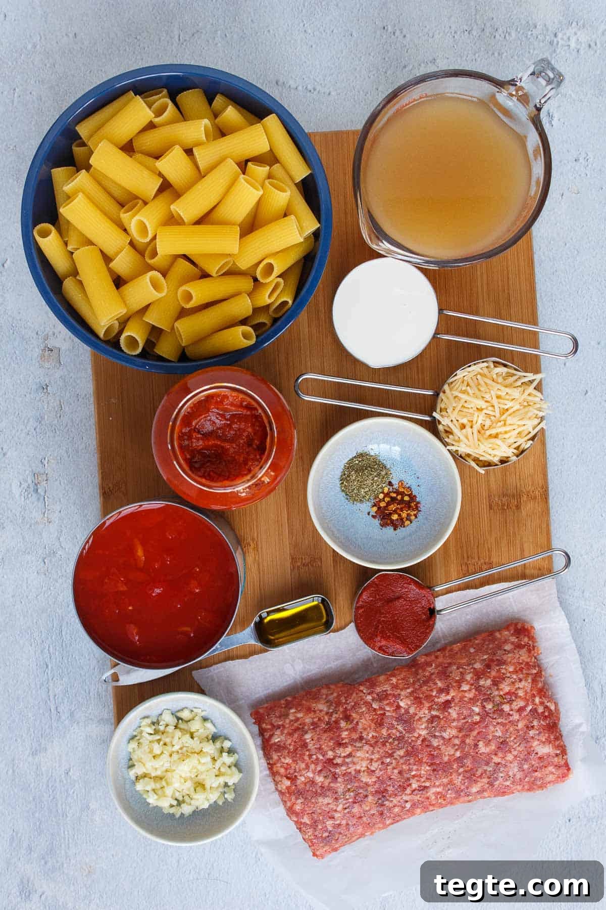 Creamy One Pot Rigatoni ingredients