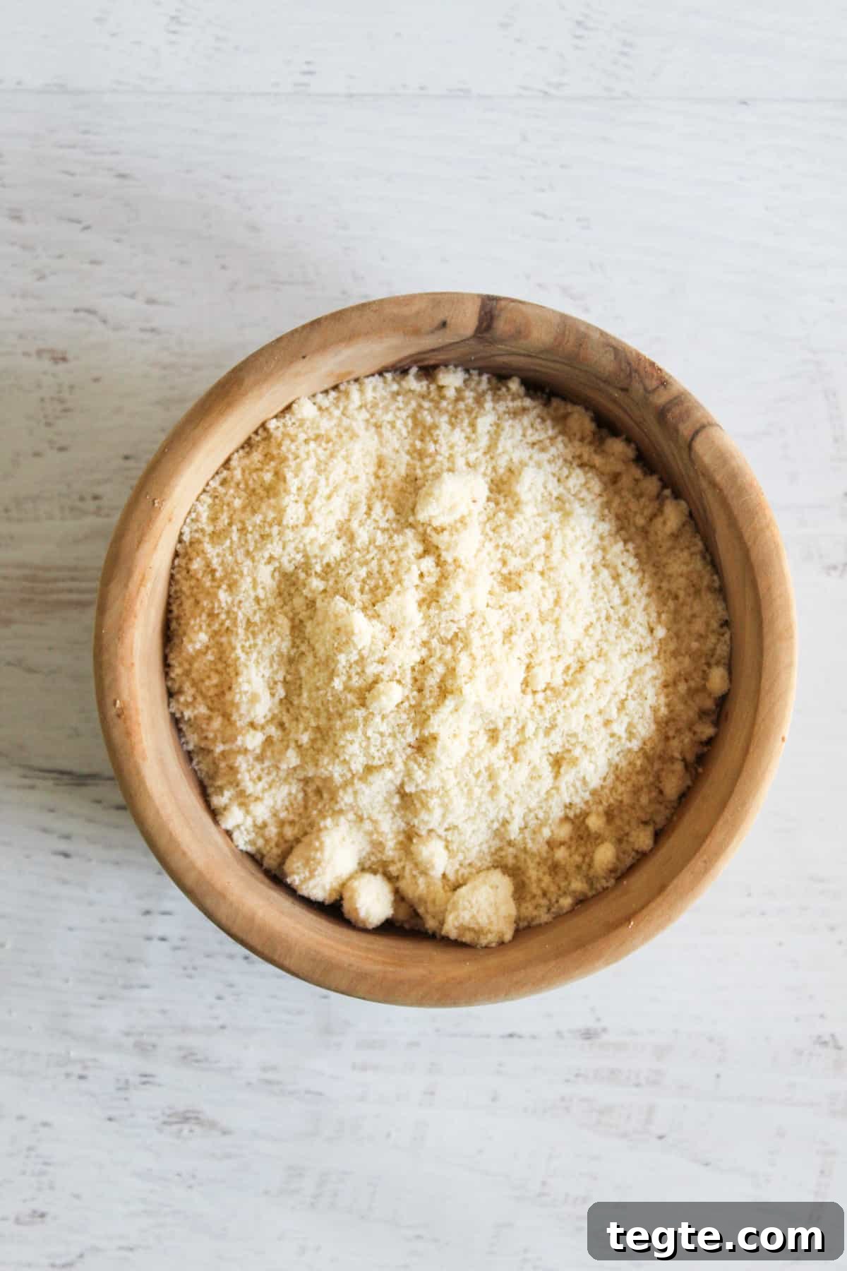 Cassava Flour vs Tapioca Starch: Key Differences and Uses 8 bowl of almond flour.
