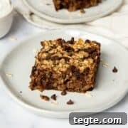 Vegan Baked Oatmeal Recipe for Busy Mornings 15 img 19250 14