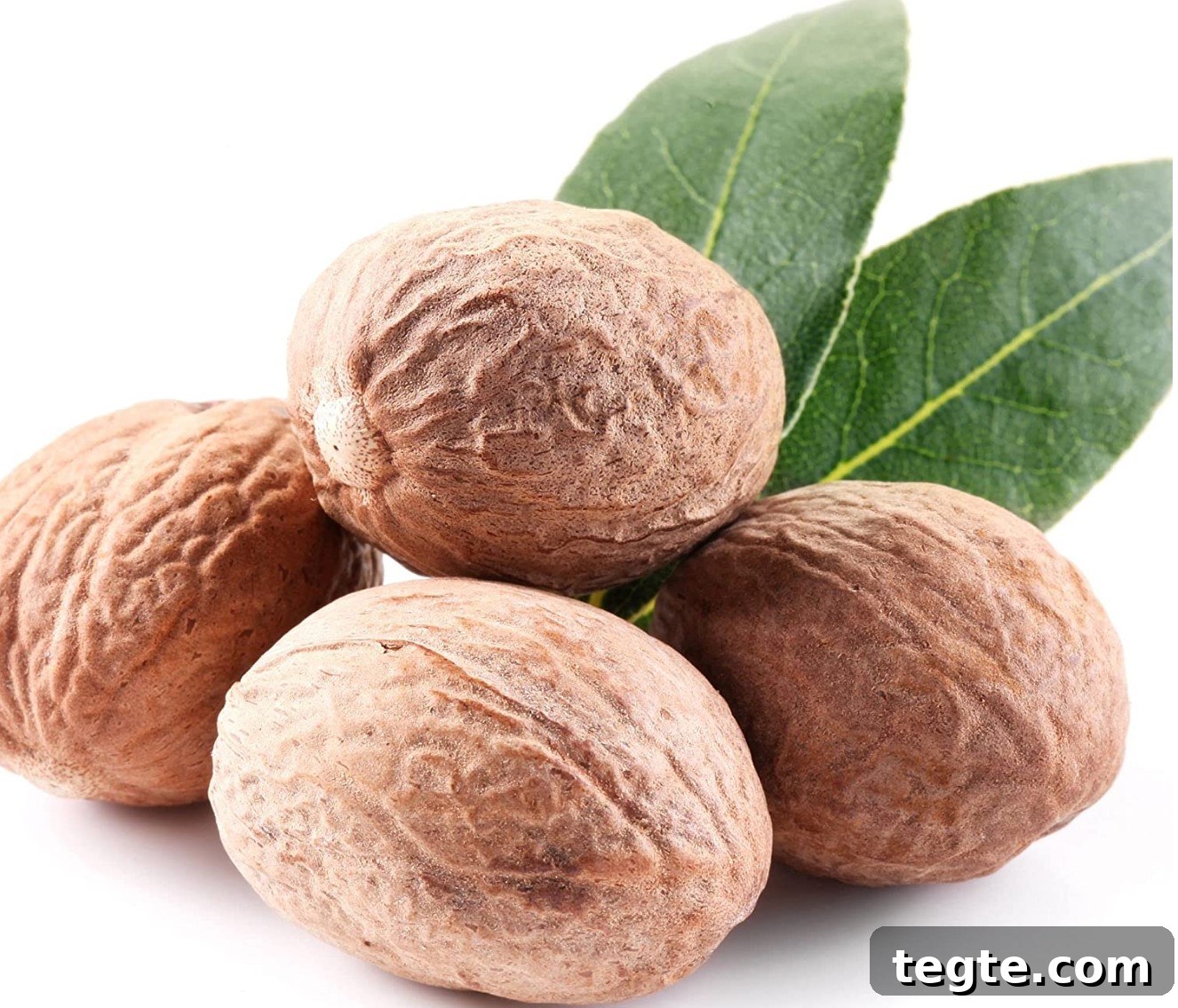 whole nutmeg whole nutmeg