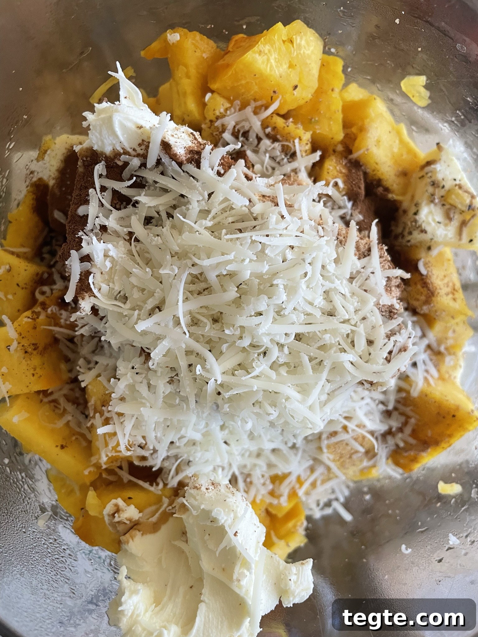 Place ingredients in blender or food processor Place ingredients in blender or food processor