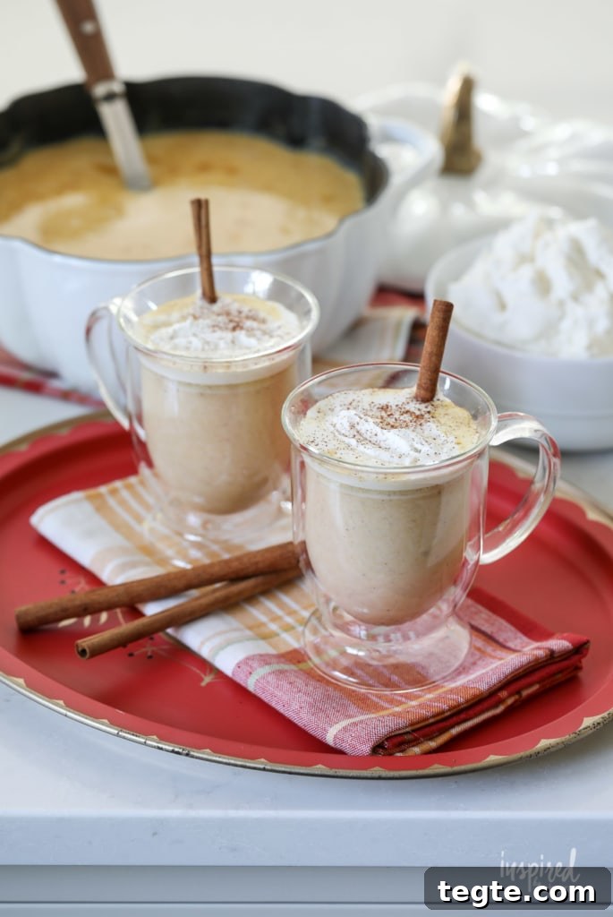 You're going to LOVE this Pumpkin White Hot Chocolate # fall #pumpkin #spice #hotchocolate #hotcocoa #whitehotchocolate