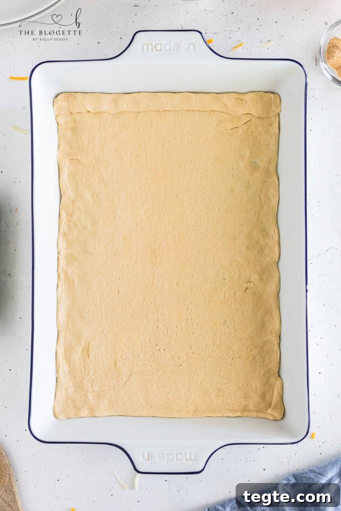 Cheesy Breakfast Sausage Casserole with Crispy Hash Browns 4 Breakfast casserole with crescent rolls