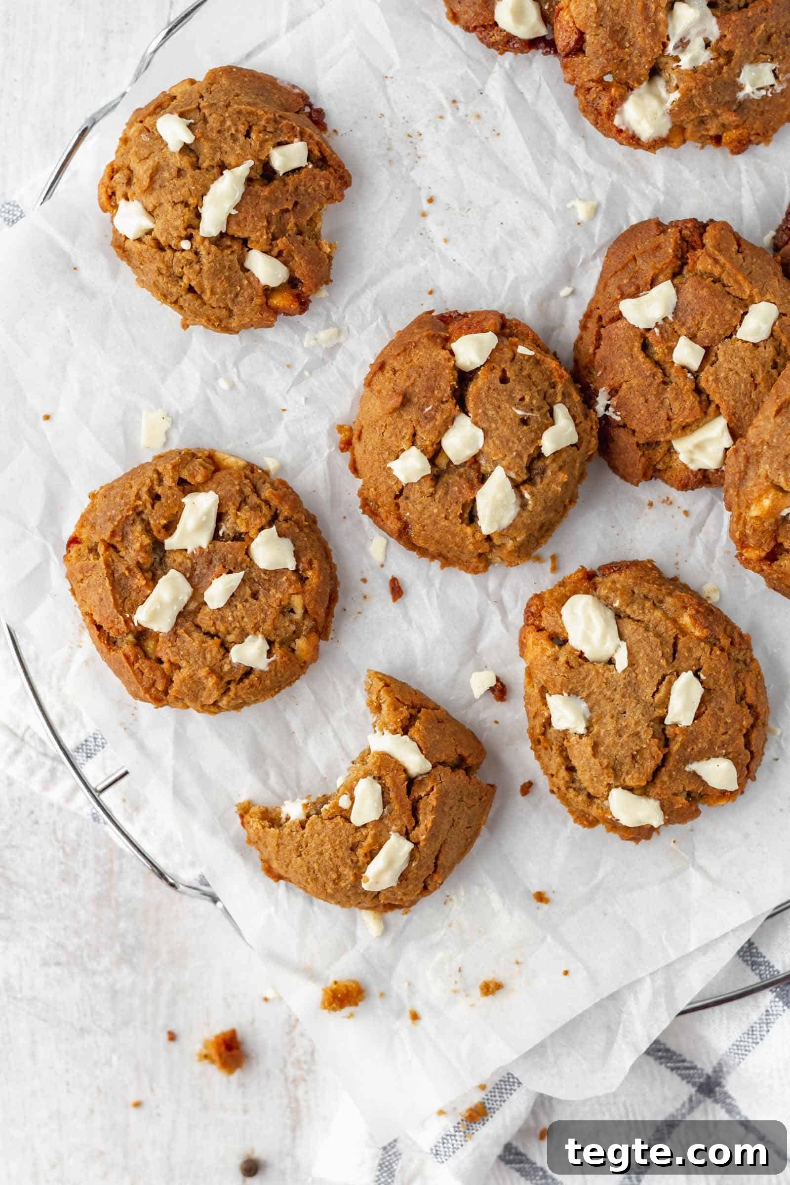 Gluten-Free Chai White Chocolate Cookies Recipe 6 Gluten-free cookies that doesn’t lack flavor! Full of browned butter, creamy white chocolate, and warm spices, these chai chickpea cookies are perfect with a cup of tea! #chaispice #chaitea #chaicookies #whitechocolate #glutenfreecookies #chickpeacookies