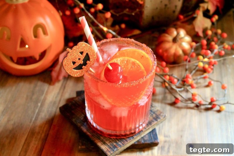 Jack-O'-Lantern Bourbon Spritz: Halloween Cocktail Recipe 6 img 35043 5