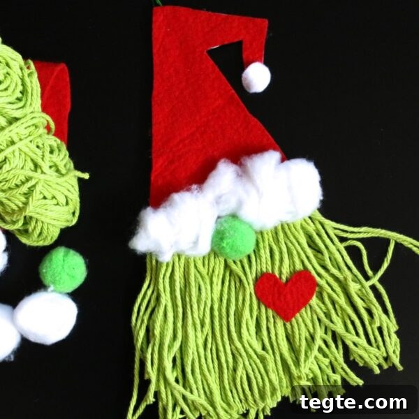 Grinch Gnome Ornament Made with Yarn and Cardboard 5 img 43108 4