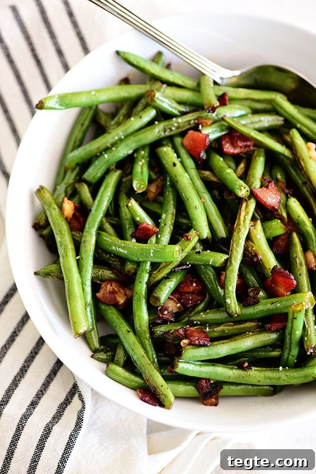 Sautéed Green Beans with Bacon — Quick Skillet Recipe (Video) 5 Sautéed Green Beans with bacon in a bowl