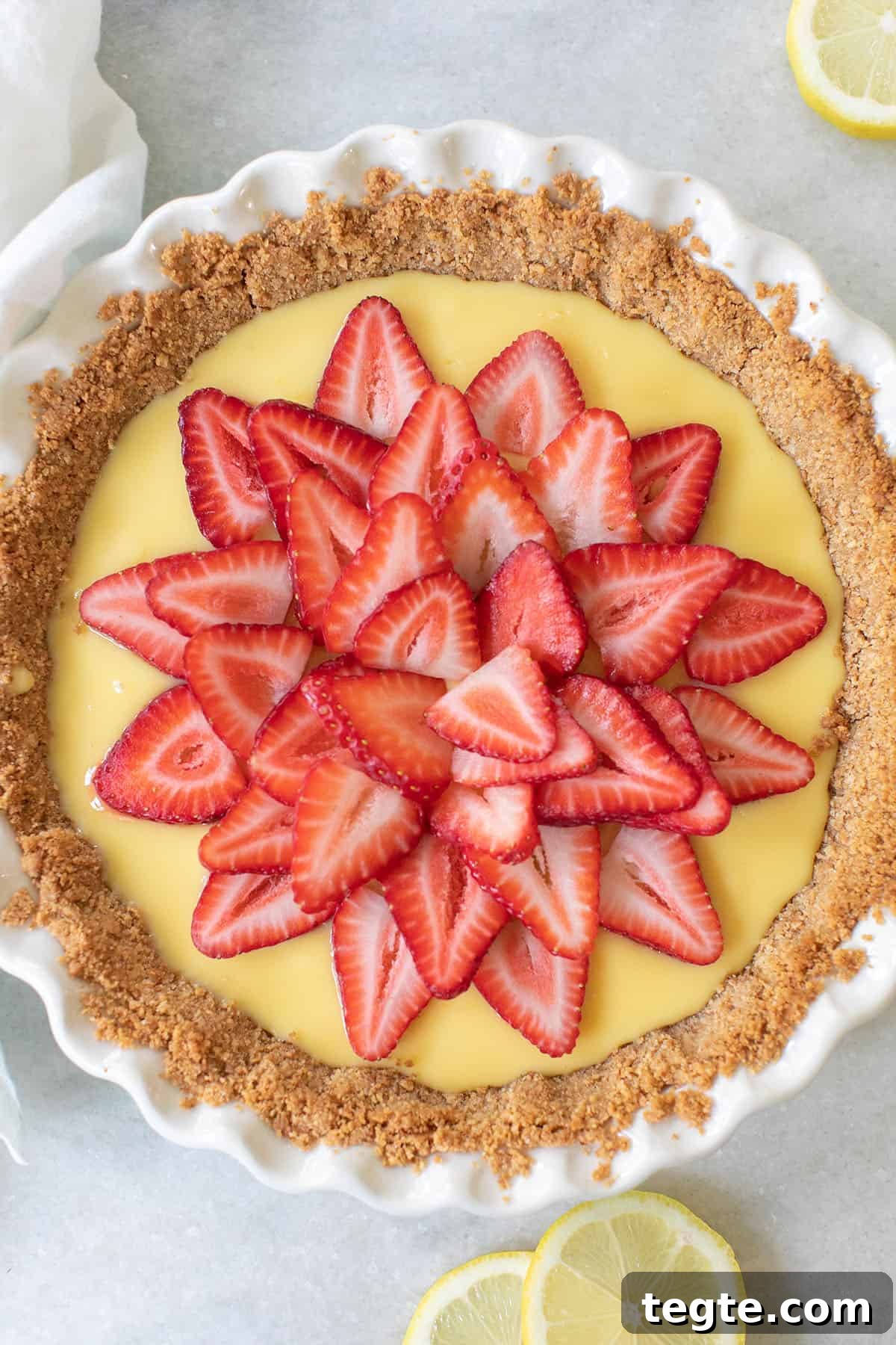 Strawberry Dessert Ideas for Entertaining Guests 4 Strawberry lemonade pie recipe.