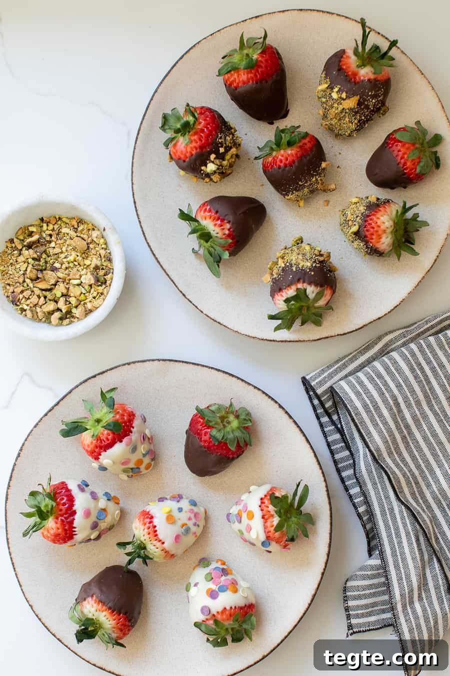 Strawberry Dessert Ideas for Entertaining Guests 5 chocolate covered strawberries for brunch