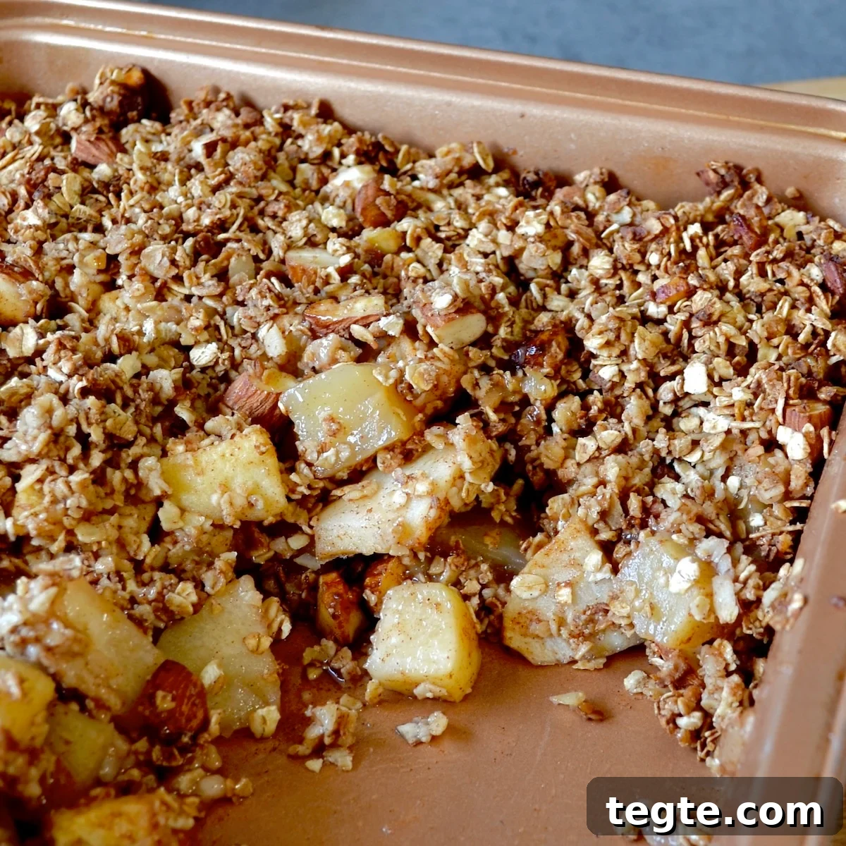 Baked apple crisp
