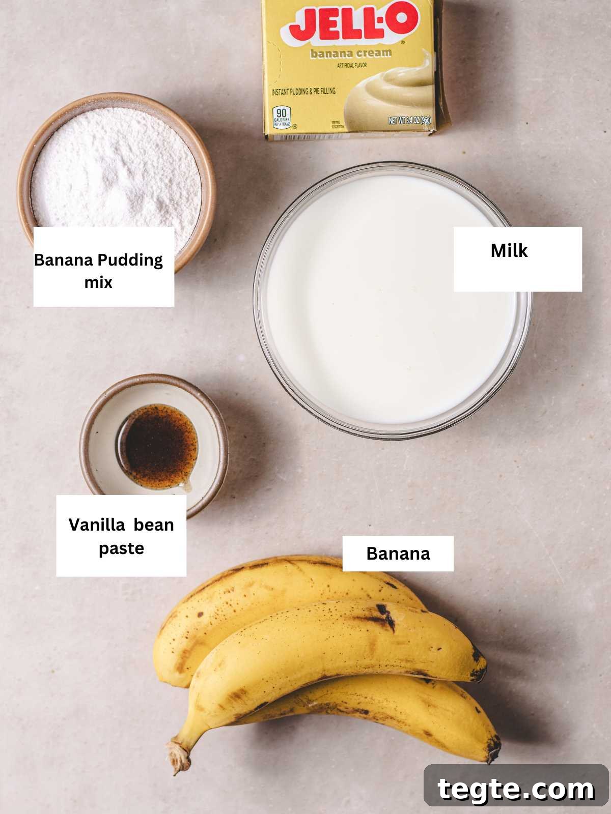 Creamy Homemade Banana Popsicles Recipe for Cooling Summer Treats 3 The ingredients needed to make the recipe for the ice pops.
