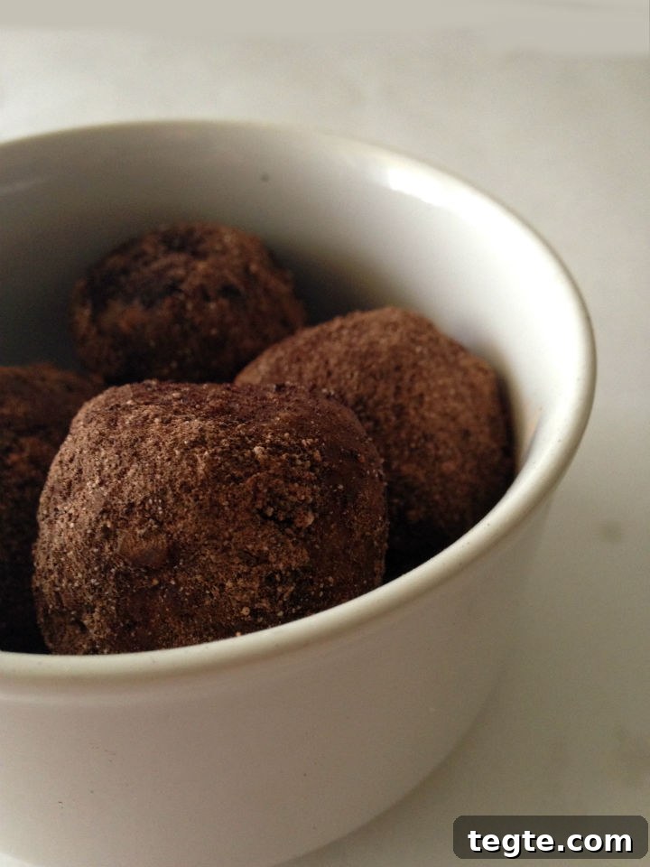 No-bake, and only 4 ingredients makes these vegan mocha protein bites the perfect pick-me-up snack.