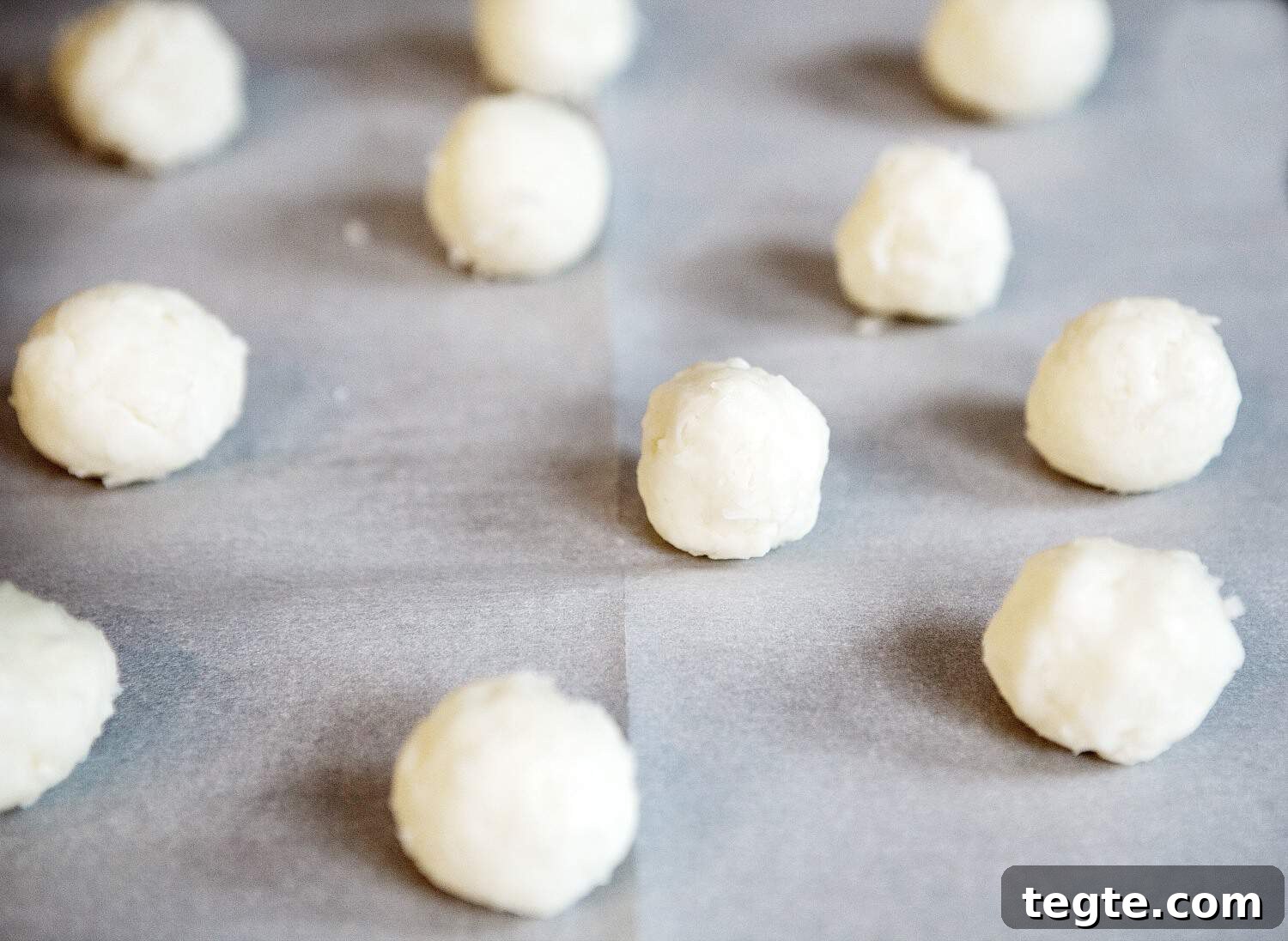 Keto Candy Bar Fat Bomb Recipe — Low-Carb Dessert Bites 3 keto Candy Bar Fat Bombs
