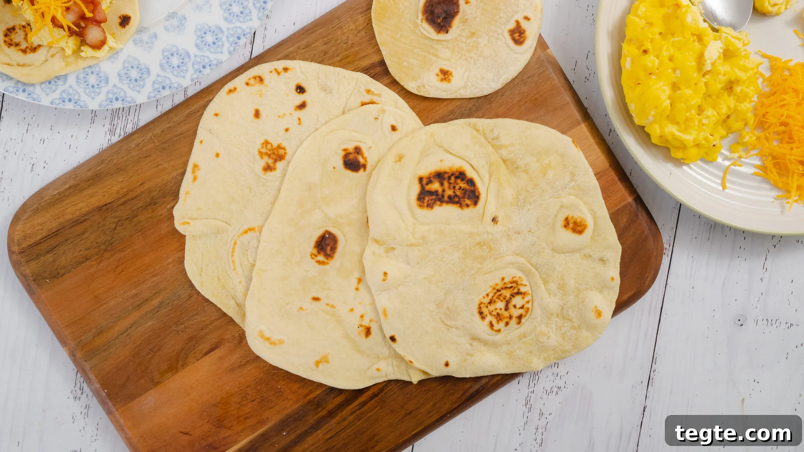 Homemade Flour Tortillas Made with 5 Simple Ingredients 6 Homemade flour tortillas ready for eating.